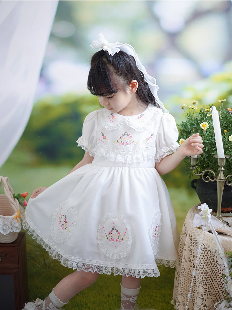 A white-waisted poplin dress with a floral accent / Classic dress for all occasions / 1-7 Years, White, Elegant, Soft, Lightweight