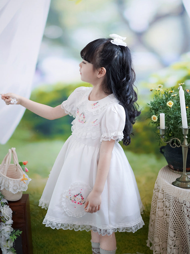 A white-waisted poplin dress with a floral accent / Classic dress for all occasions / 1-7 Years, White, Elegant, Soft, Lightweight