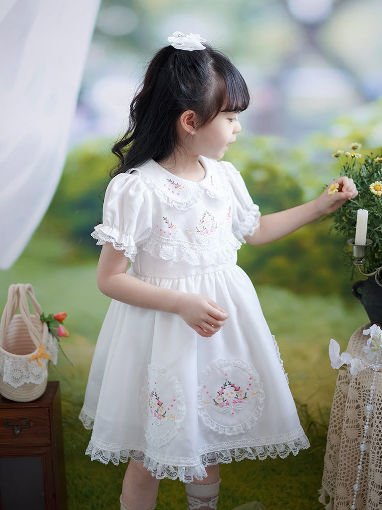 A white-waisted poplin dress with a floral accent / Classic dress for all occasions / 1-7 Years, White, Elegant, Soft, Lightweight